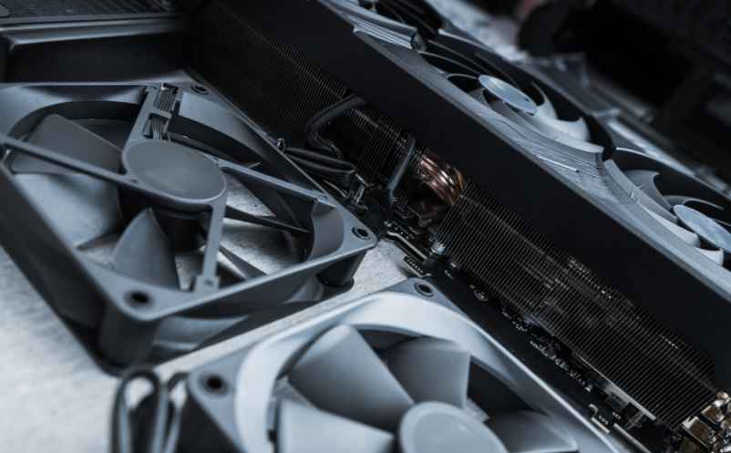 L'adaptateur fourni, la solution de base-Adaptateur.net